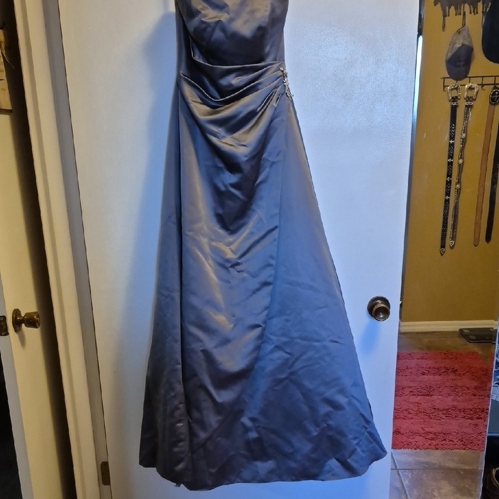David's Bridal Purle/ With Shades Of Gray, Formal Dress, Size 2.